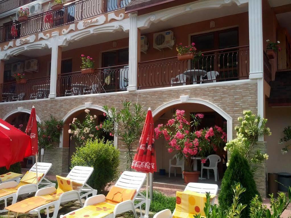 Byala Perla Family Hotel Екстер'єр фото
