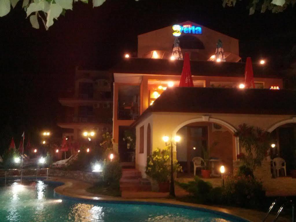 Byala Perla Family Hotel Екстер'єр фото
